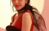 佟丽娅为某杂志拍摄的封面写真花絮照片，吊带露胸长裙造型，高清4K分辨率原图无修组图下载