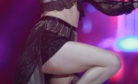许佳琪舞台现场舞蹈花絮照片，性感透明露胸、美腿光脚造型，高清4K分辨率原图（图片+视频）无修生图下载（至尊）
