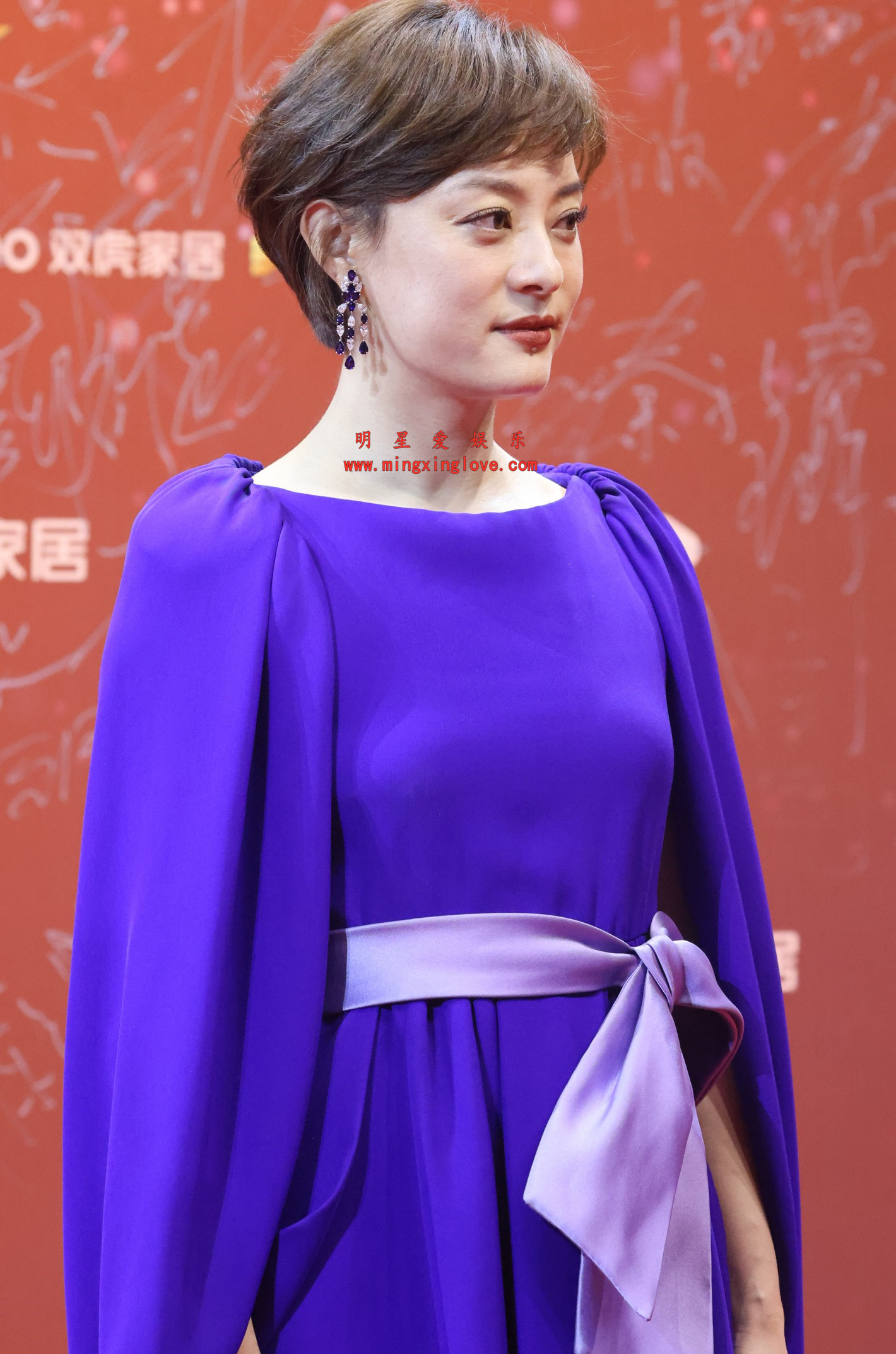 孙俪飞天奖红毯现场花絮照片，性感黑丝美腿造型，高清4K分辨率原图无修生图下载（至尊）-明星爱娱乐