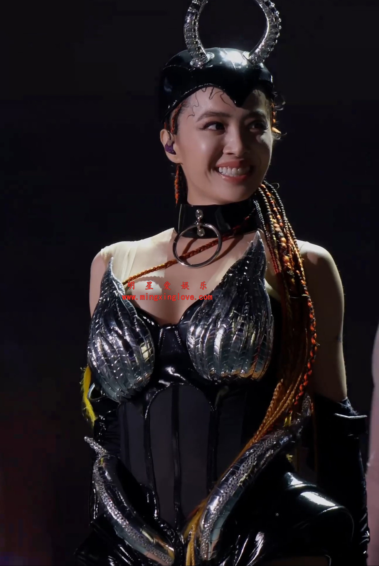 【视频系列】蔡依林演唱会直拍视频,性感爆乳露胸,渔网袜,高清4K60fps分辨率,无修原视频下载(至尊)-明星爱娱乐