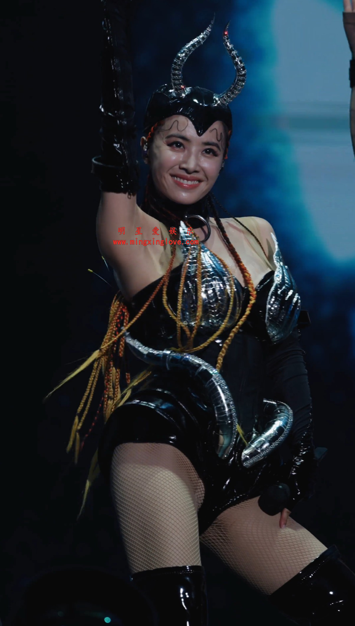 【视频系列】蔡依林 Ugly Beauty演唱会骑士精神直拍,性感吊带露胸、美臀渔网袜,高清4K60fps分辨率原视频下载(至尊)-明星爱娱乐