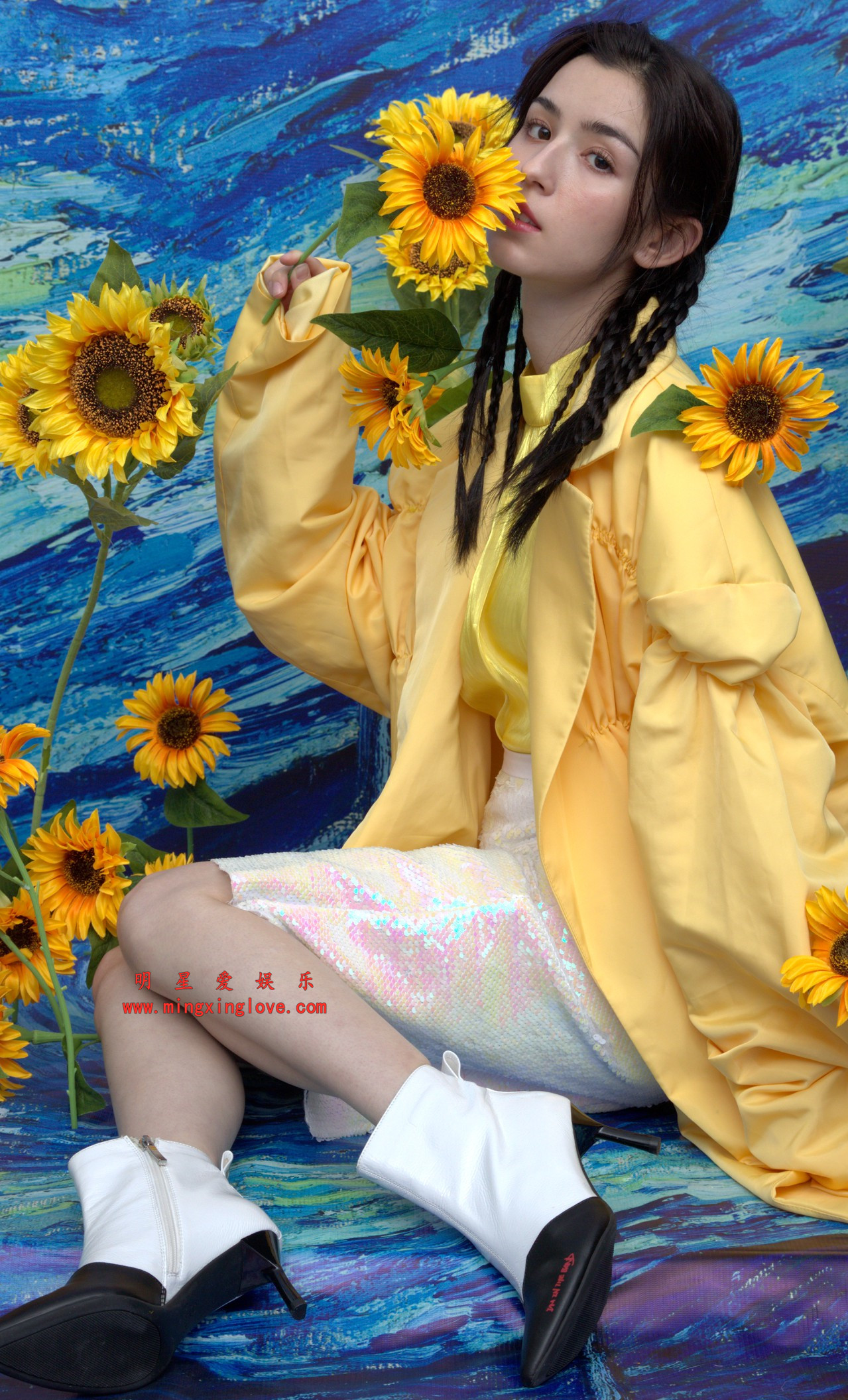 哈妮克孜写真拍摄花絮照片,性感透明裙、美腿,高清4K分辨率原图无修生图下载(至尊)-明星爱娱乐