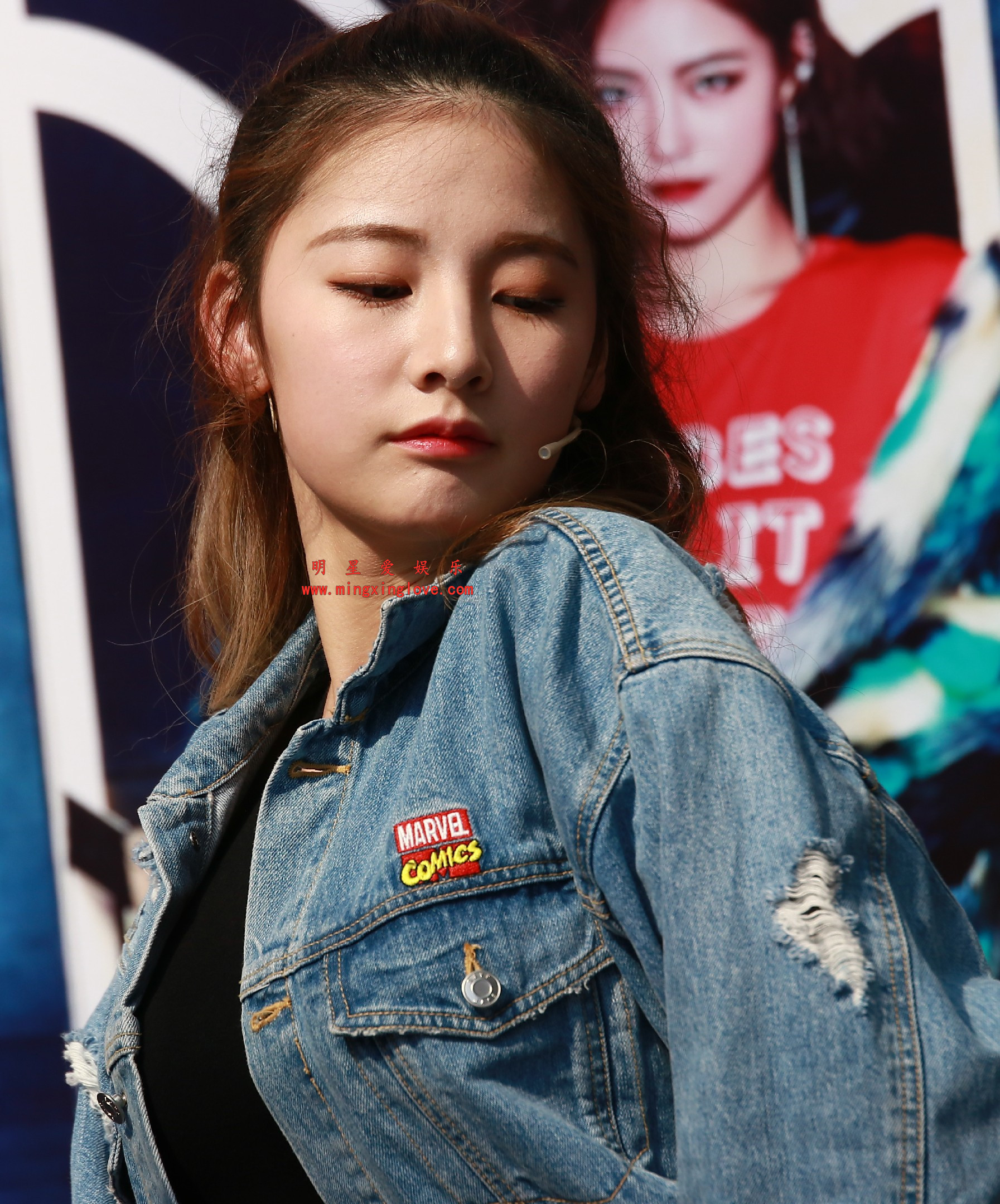 赵粤舞台热舞拍摄花絮照片,性感超短裤、美腿,放大可看清肌肤纹理,高清4K分辨率原图无修生图下载(至尊)-明星爱娱乐